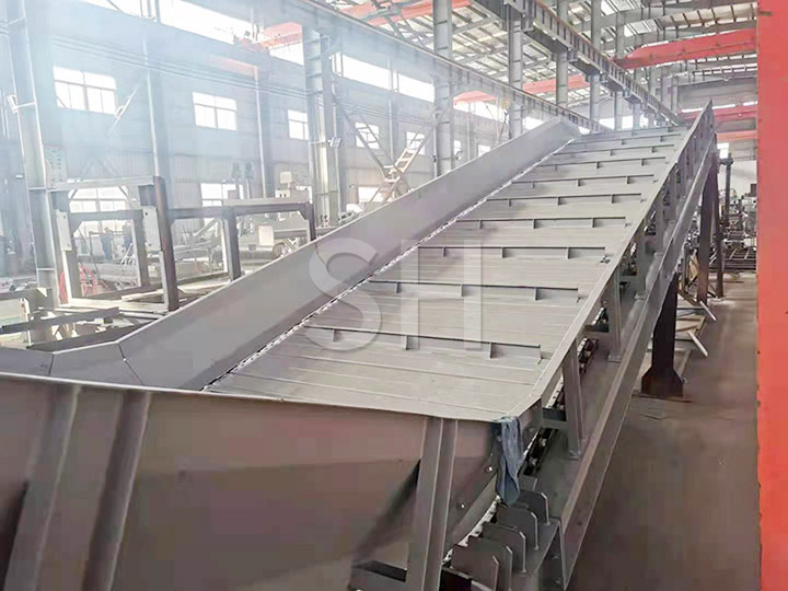 Plate chain machine